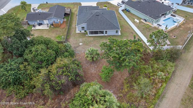 1285 Grandeur Street SE, Palm Bay, FL 32909