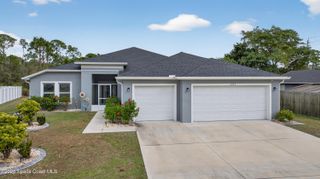 1285 Grandeur Street SE, Palm Bay, FL 32909