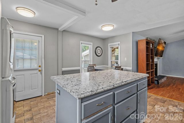 14700 August Lane, Charlotte, NC 28227