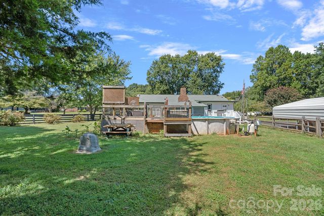 14700 August Lane, Charlotte, NC 28227
