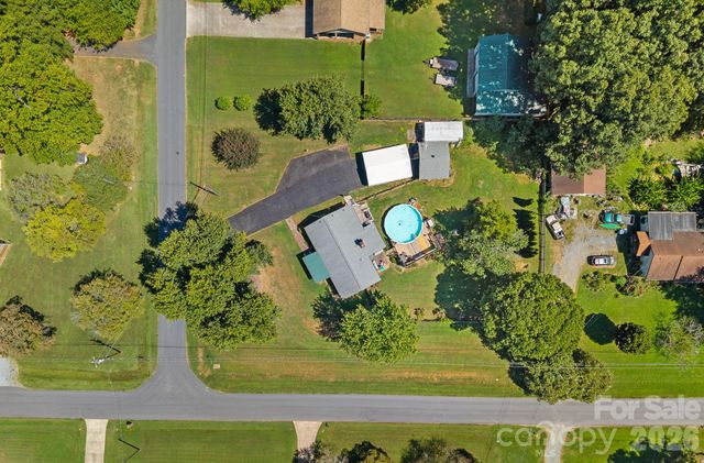 14700 August Lane, Charlotte, NC 28227
