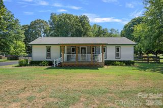 14700 August Lane, Charlotte, NC 28227