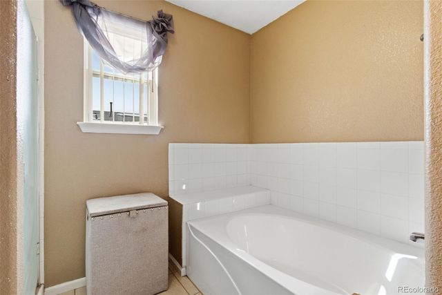 4307 Durham Court, Denver, CO 80239