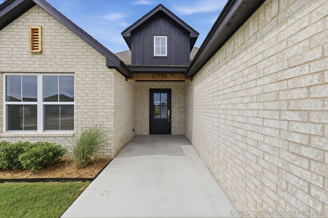 27785 E 109th Place S, Coweta, OK 74429