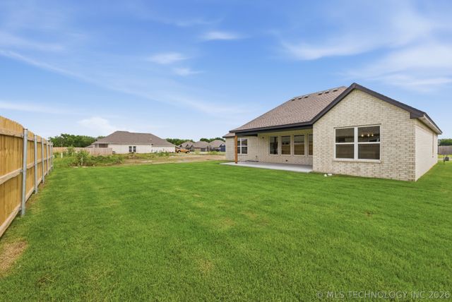 27785 E 109th Place S, Coweta, OK 74429