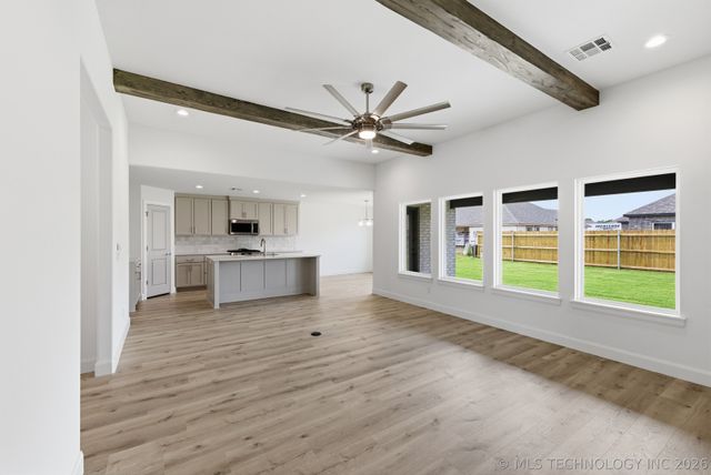 27785 E 109th Place S, Coweta, OK 74429