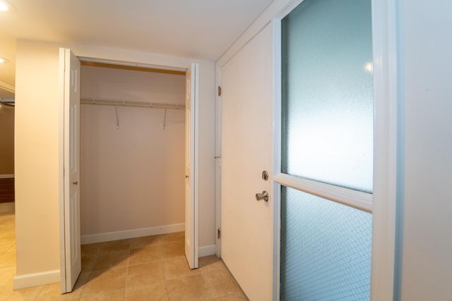 6 Alcira Ct, St Augustine, FL 32086