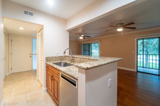 6 Alcira Ct, St Augustine, FL 32086