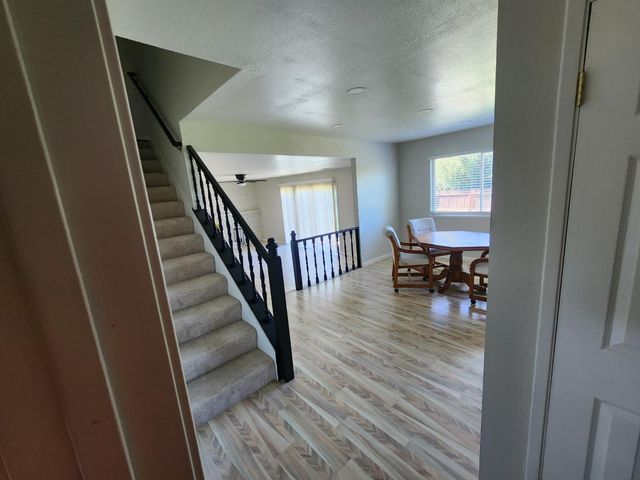 100 Yellowood Place, Pittsburg, CA 94565