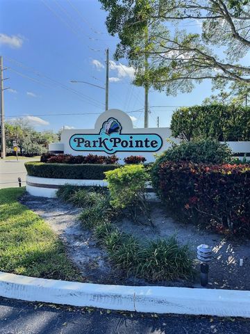 3348 Lucerne Park Drive 3348, Greenacres, FL 33467