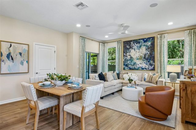 648 SILVER STREAM COURT, Brandon, FL 33511