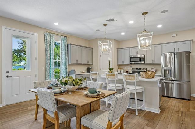 648 SILVER STREAM COURT, Brandon, FL 33511