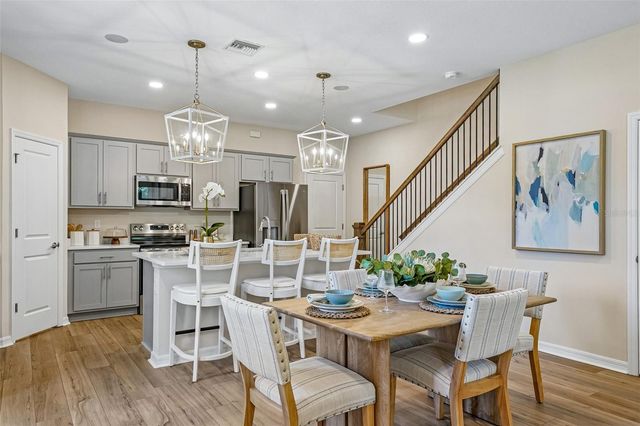 648 SILVER STREAM COURT, Brandon, FL 33511