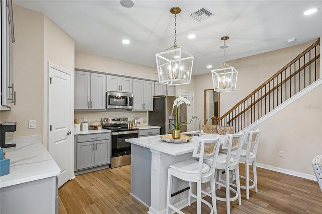 648 SILVER STREAM COURT, Brandon, FL 33511