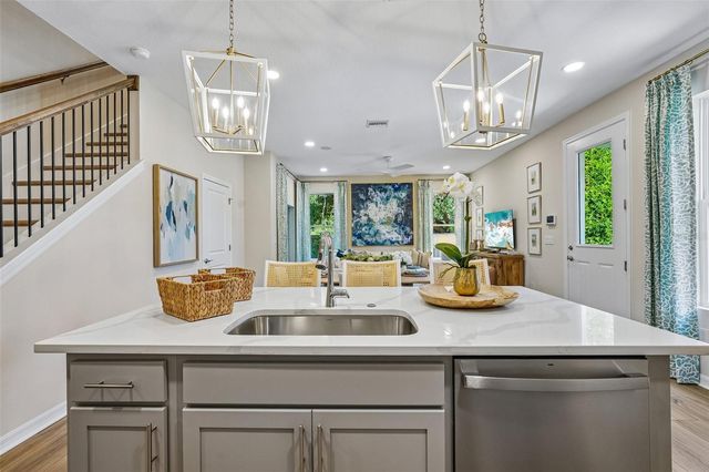 648 SILVER STREAM COURT, Brandon, FL 33511