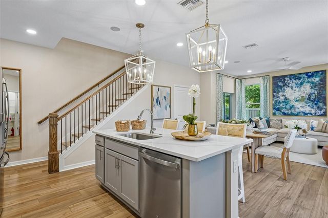 648 SILVER STREAM COURT, Brandon, FL 33511