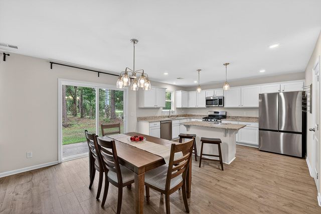 102 Teal Bluff Boulevard, Seabrook, SC 29940