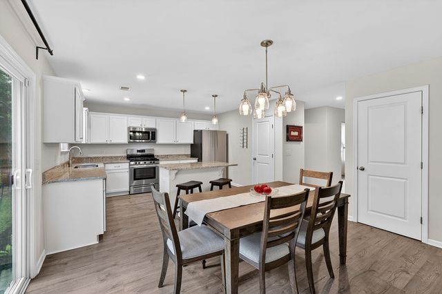 102 Teal Bluff Boulevard, Seabrook, SC 29940