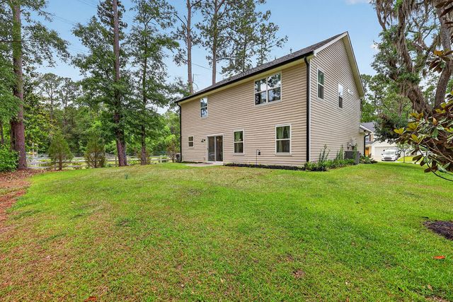 102 Teal Bluff Boulevard, Seabrook, SC 29940