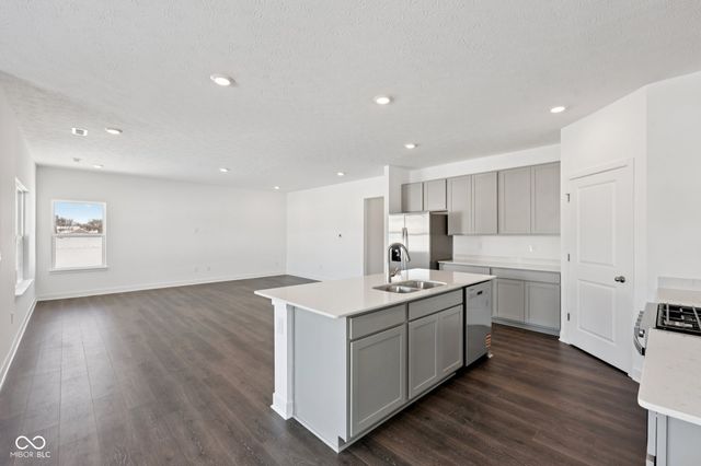 8094 Wesleyan Drive, Avon, IN 46123