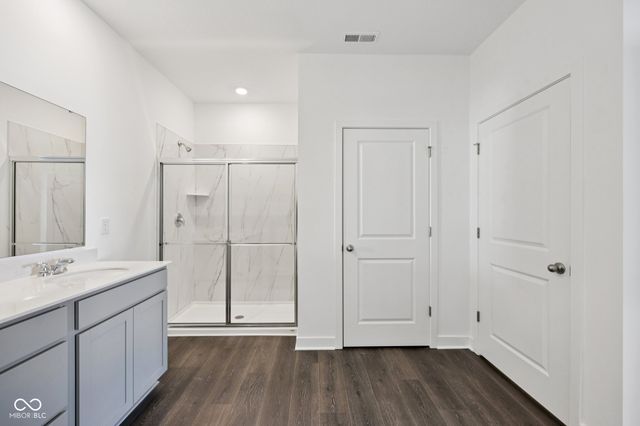 8094 Wesleyan Drive, Avon, IN 46123