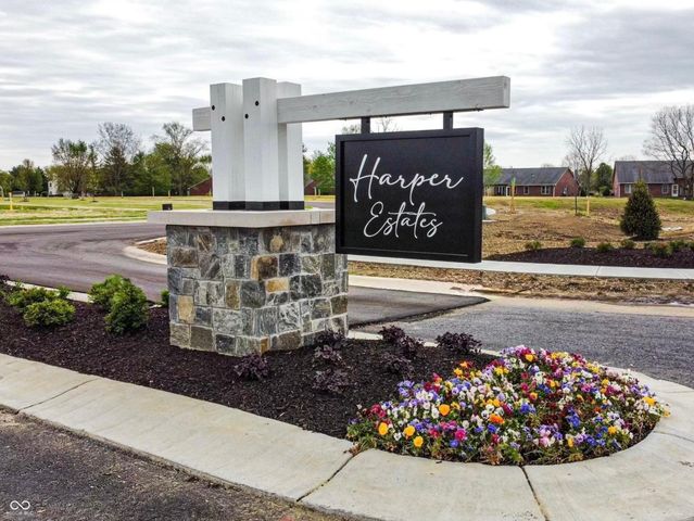 8094 Wesleyan Drive, Avon, IN 46123