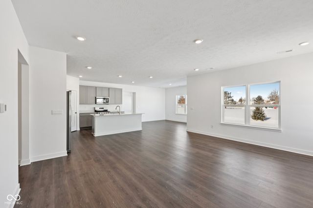 8094 Wesleyan Drive, Avon, IN 46123