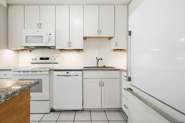 5610 Rosewood Dr., Myrtle Beach, SC 29588