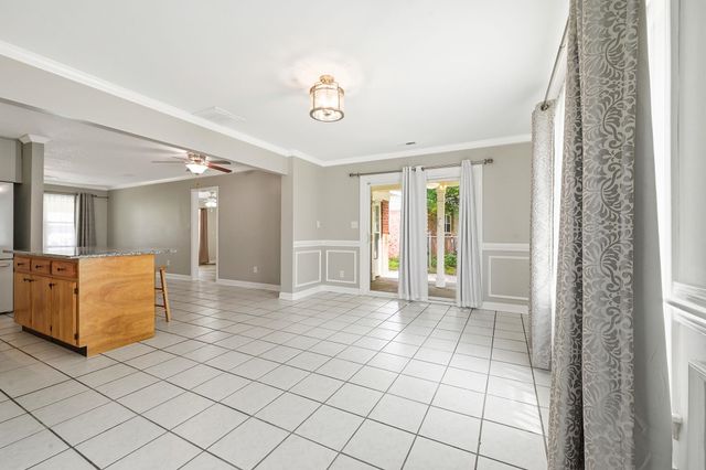 5610 Rosewood Dr., Myrtle Beach, SC 29588