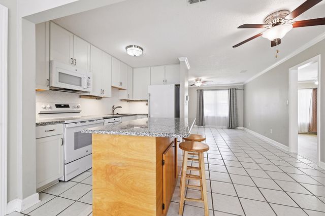 5610 Rosewood Dr., Myrtle Beach, SC 29588