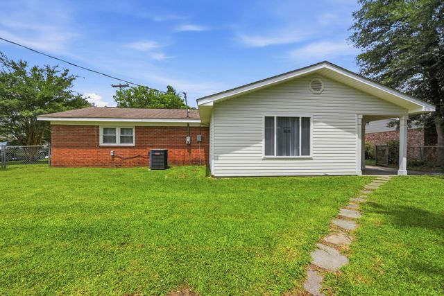 5610 Rosewood Dr., Myrtle Beach, SC 29588