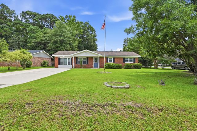 5610 Rosewood Dr., Myrtle Beach, SC 29588