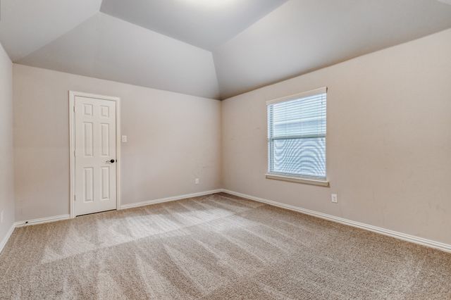 103 Garden Grove Lane, Red Oak, TX 75154