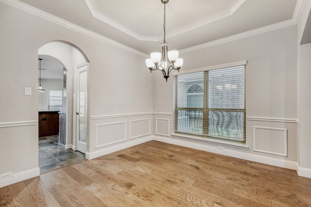 103 Garden Grove Lane, Red Oak, TX 75154