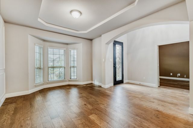 103 Garden Grove Lane, Red Oak, TX 75154