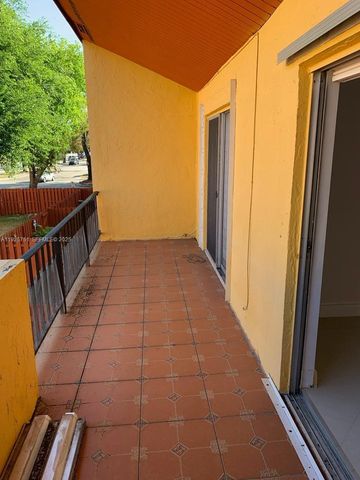 13761 SW 84th St F, Miami, FL 33183