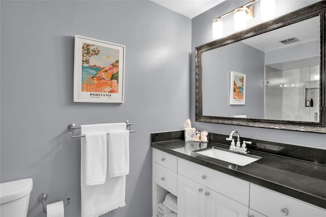 323 ROEBLING ROAD N, Belleair, FL 33756