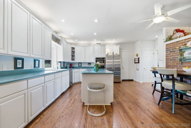1022 N Douglas Drive, Claremore, OK 74017