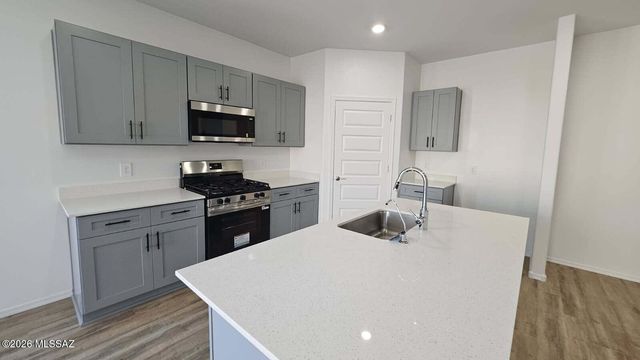 1113 S Chatfield Avenue, Vail, AZ 85641