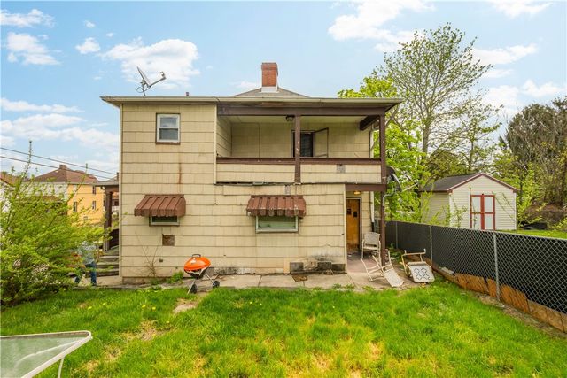 537 6th St, Donora, PA 15033