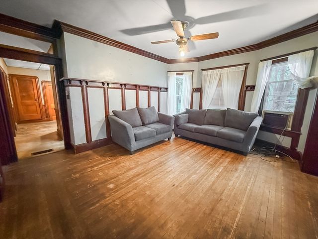 265 Ames St, Lawrence, MA 01841