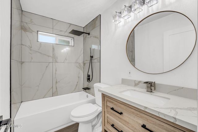 3328 E WILLETTA Street, Phoenix, AZ 85008