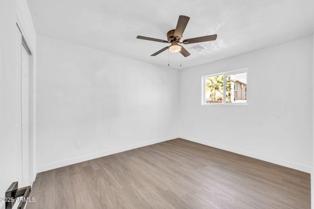 3328 E WILLETTA Street, Phoenix, AZ 85008