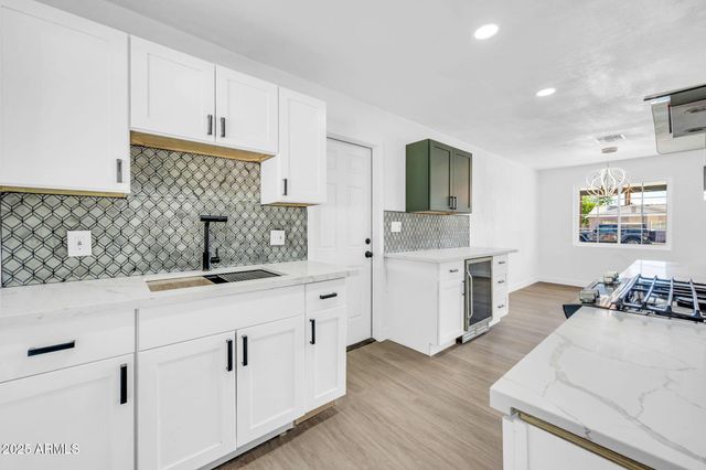 3328 E WILLETTA Street, Phoenix, AZ 85008