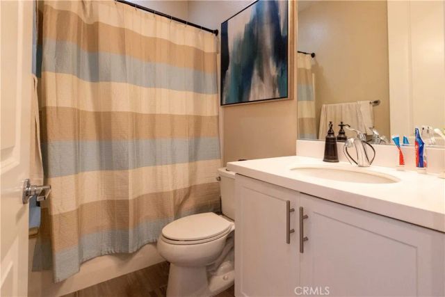 5786 Acacia Lane, Lakewood, CA 90712