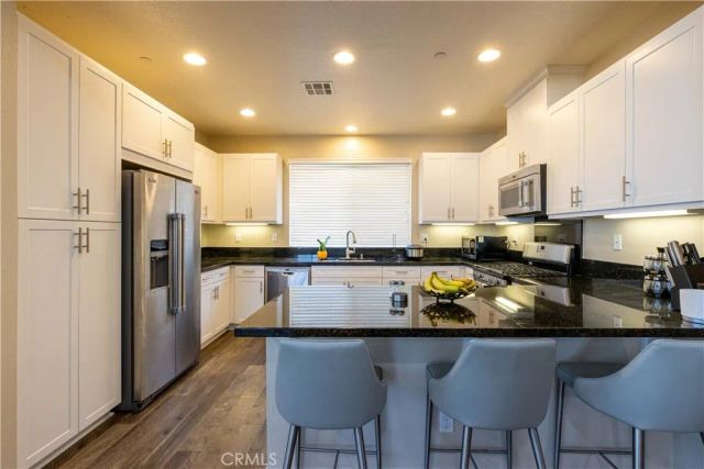 5786 Acacia Lane, Lakewood, CA 90712