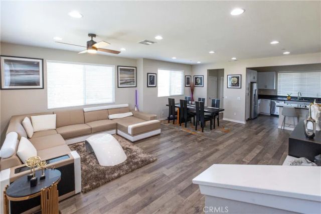 5786 Acacia Lane, Lakewood, CA 90712