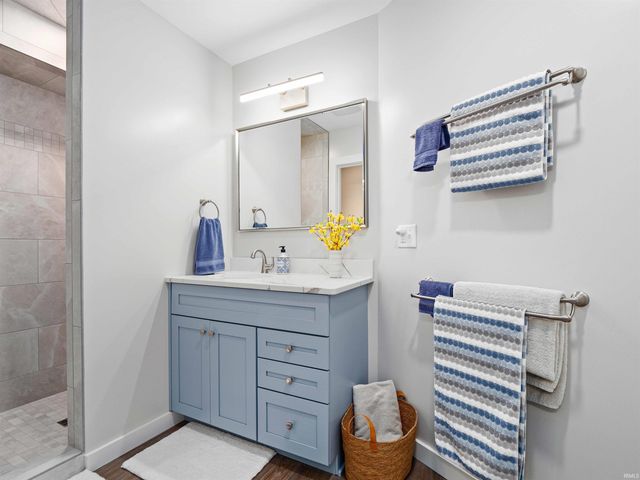 10660 N Southshore Dr Unit D3, Syracuse, IN 46567