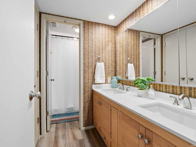 10660 N Southshore Dr Unit D3, Syracuse, IN 46567