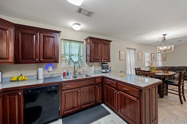 306 Willow Oak, Dardanelle, AR 72834